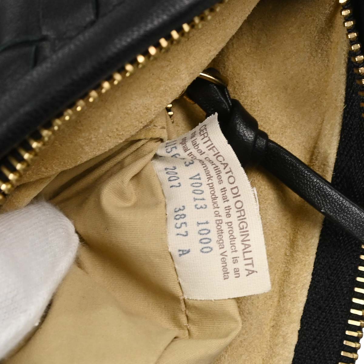 Bottega Veneta Black Lambskin Intrecciato Hobo Handbag