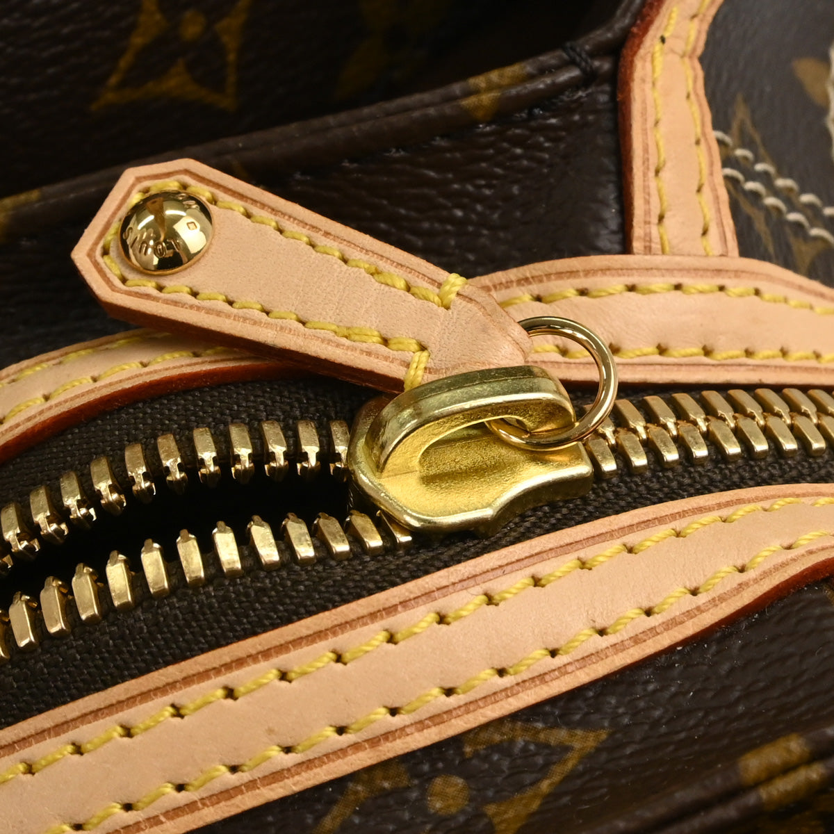 Louis Vuitton Monogram Riveting Handbag M40140