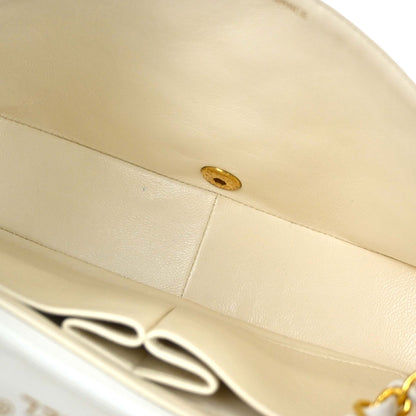 Chanel 1989-1991 White Lambskin Turnlock Small Full Flap Shoulder Bag