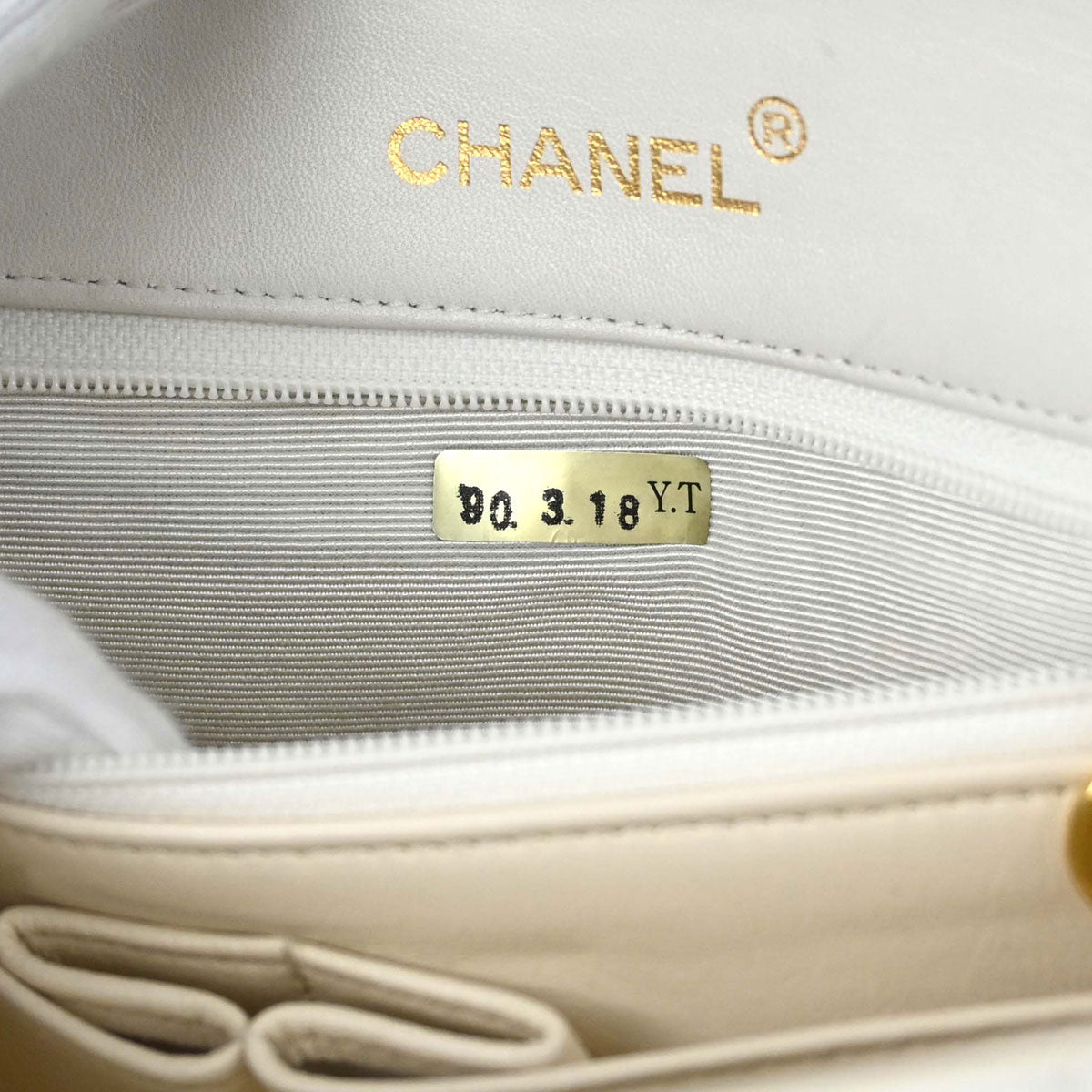 Chanel 1989-1991 White Lambskin Turnlock Small Full Flap Shoulder Bag