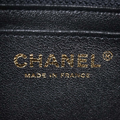 Chanel 2019 Black Lambskin Chevron Shoulder Bag