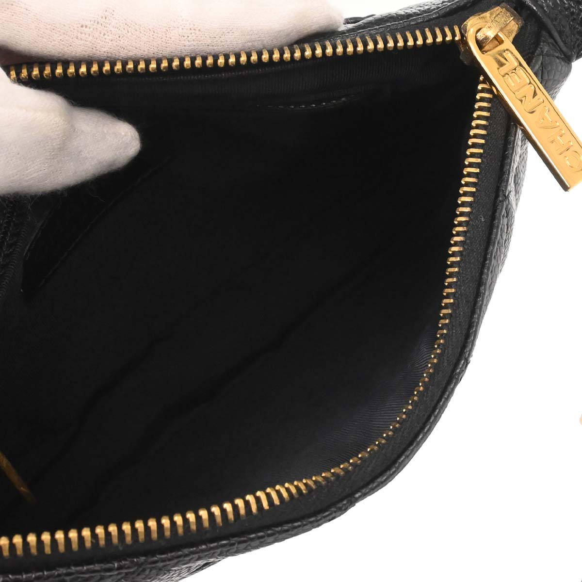 Chanel 2003-2004 Black Caviar Skin Handbag