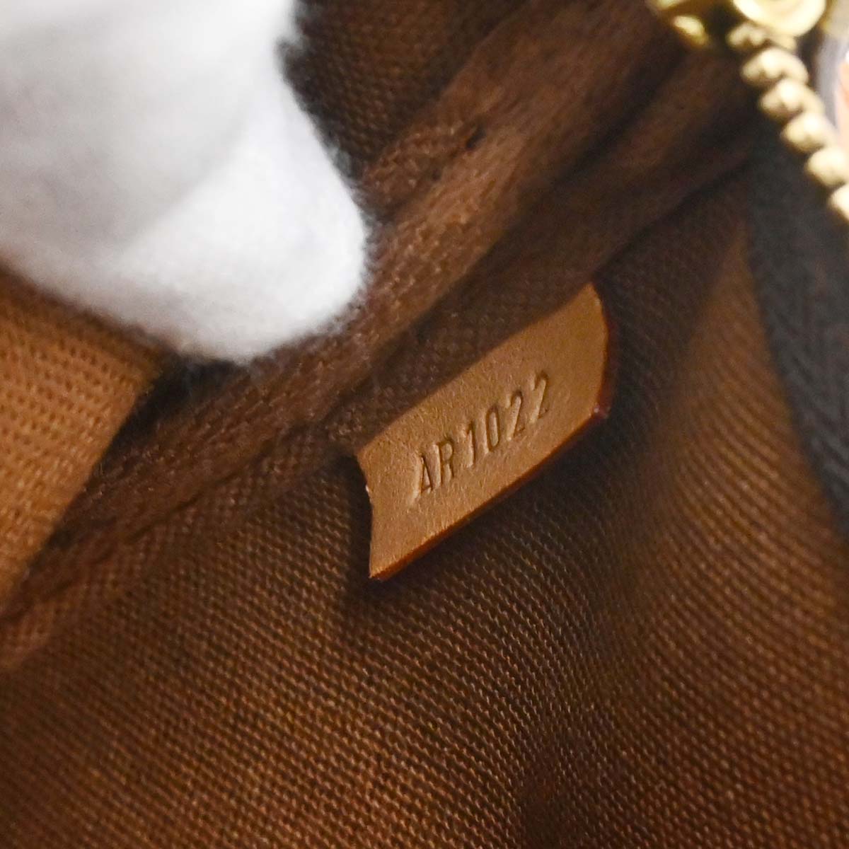 Louis Vuitton Monogram Pochette Accessoires Handbag M51980