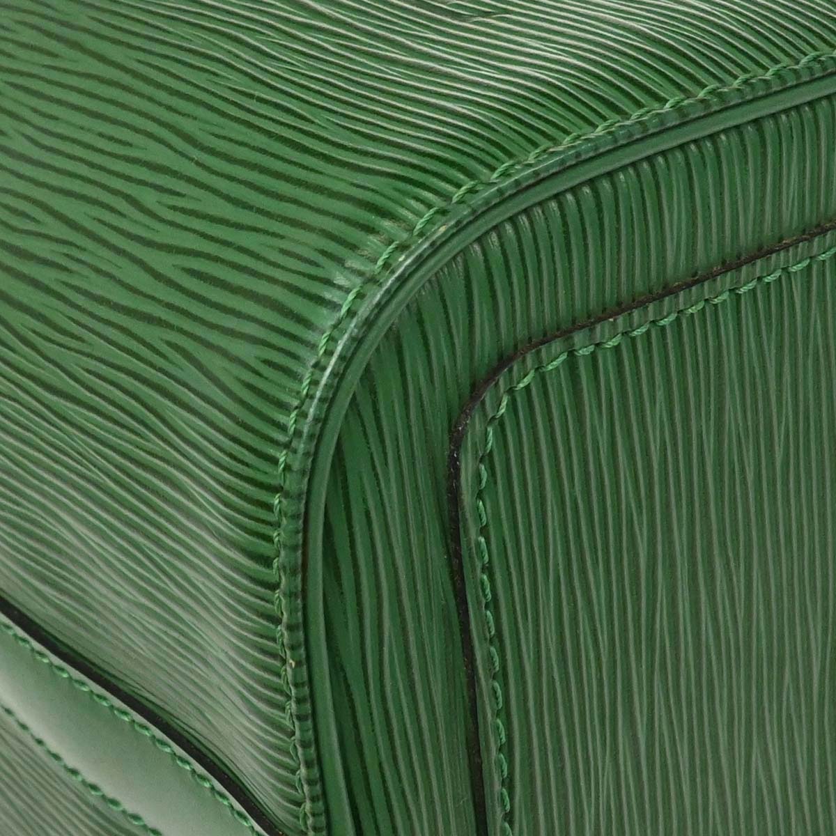 Louis Vuitton 1993 Green Epi Speedy 25 Handbag M43014