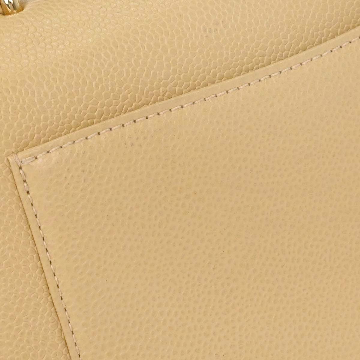 Chanel 1997-1999 Beige Caviar Skin Kelly Top Handle Handbag