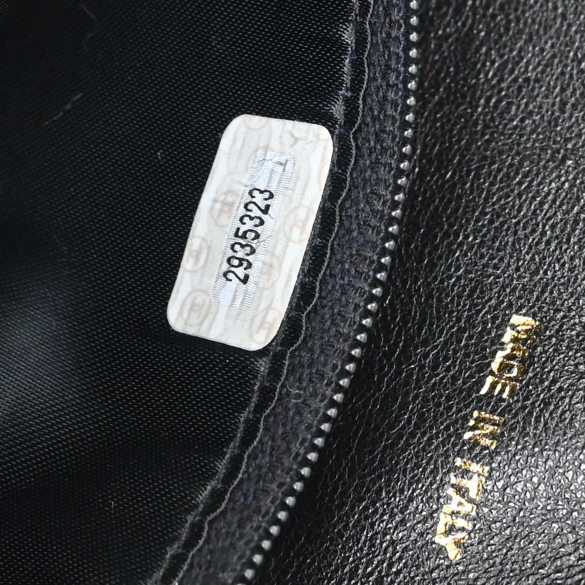 Chanel 1991-1994 Black Caviar Skin Camera Bag Small