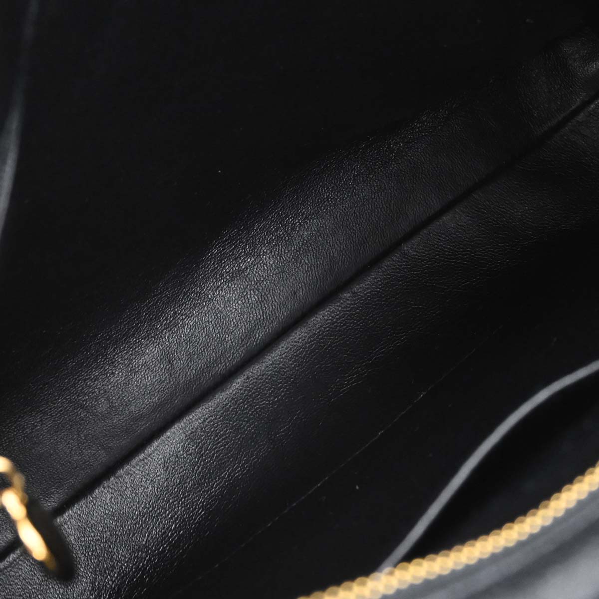 Chanel 1996-1997 Black Caviar Skin Shoulder Bag