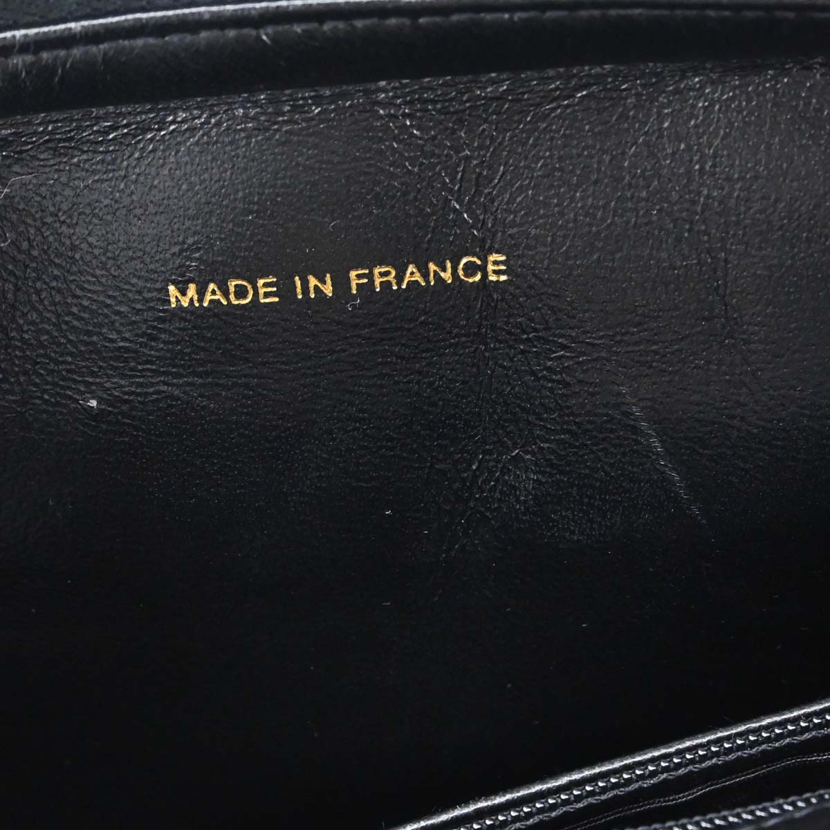 Chanel 1996-1997 Black Caviar Skin Shoulder Bag