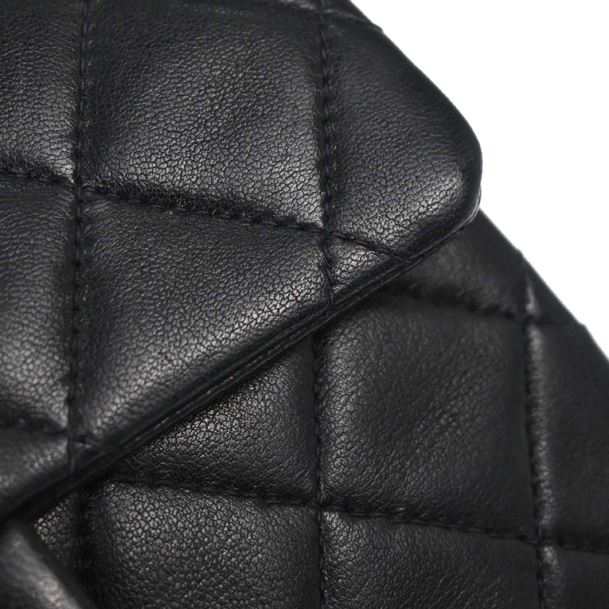 Chanel 1994-1996 Black Lambskin Mini Classic Square Flap Shoulder Bag 17