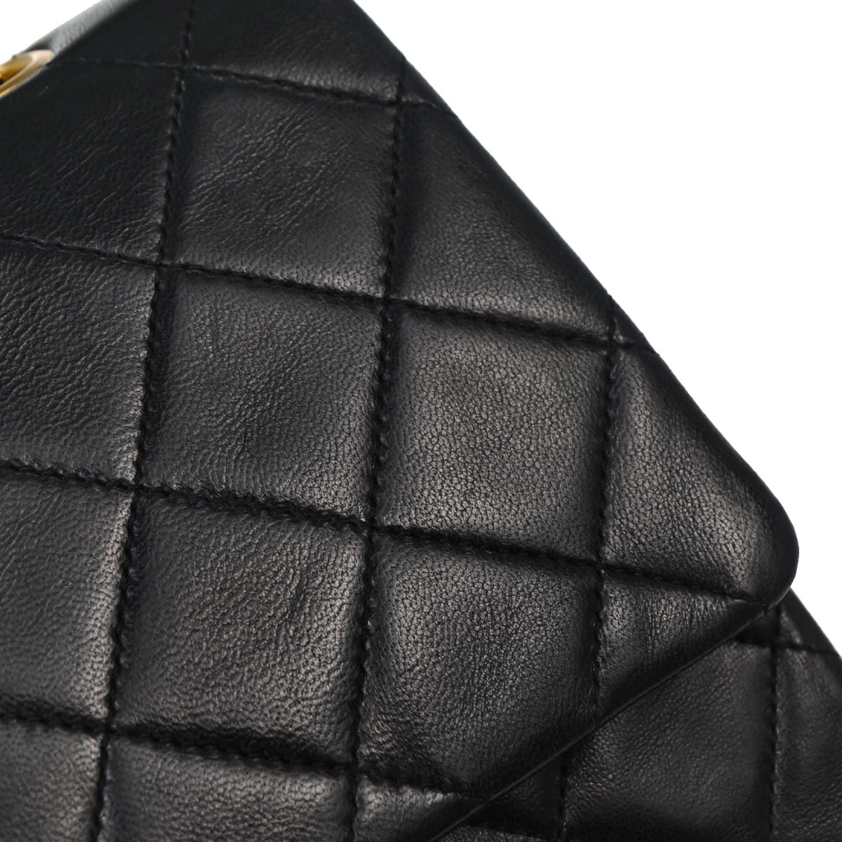 Chanel 1986-1988 Black Lambskin Medium Classic Double Flap Shoulder Bag