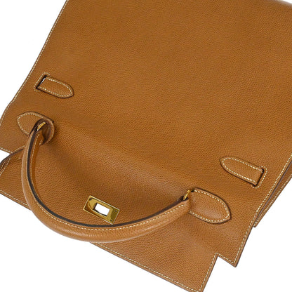 Hermes Gold Courchevel Kelly 32 Sellier Handbag