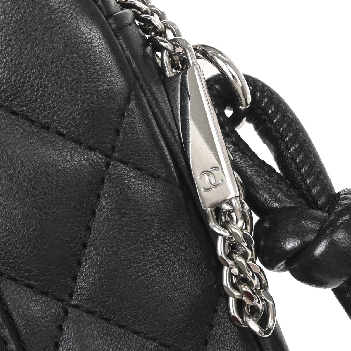 Chanel 2005-2006 Black Calfskin Cambon Ligne Handbag