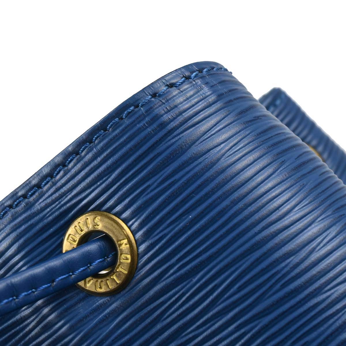 Louis Vuitton 1999 Blue Epi Petite Noe Shoulder Bag M44105