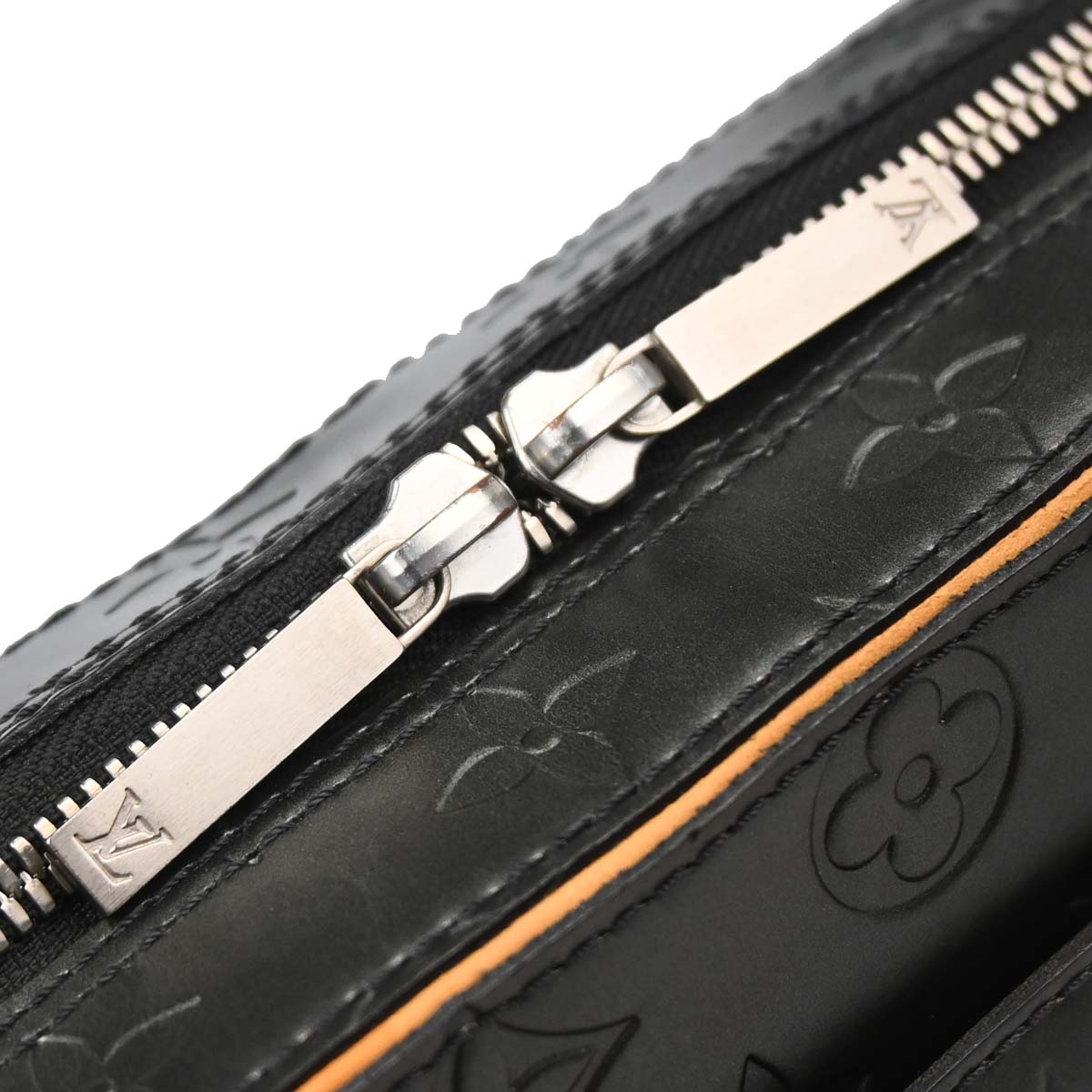 Louis Vuitton 2004 Black Monogram Mat Shelton Handbag M55172