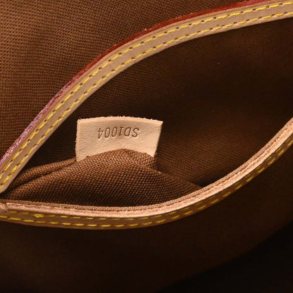 Louis Vuitton 2004 Monogram Alma Handbag M51130
