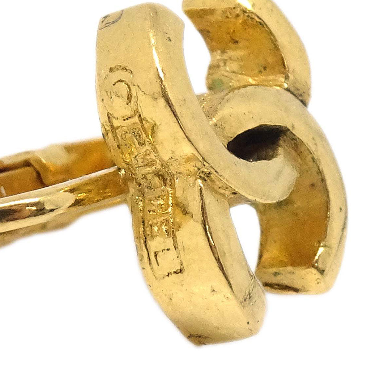 Chanel CC Clip-On Earrings Gold 233