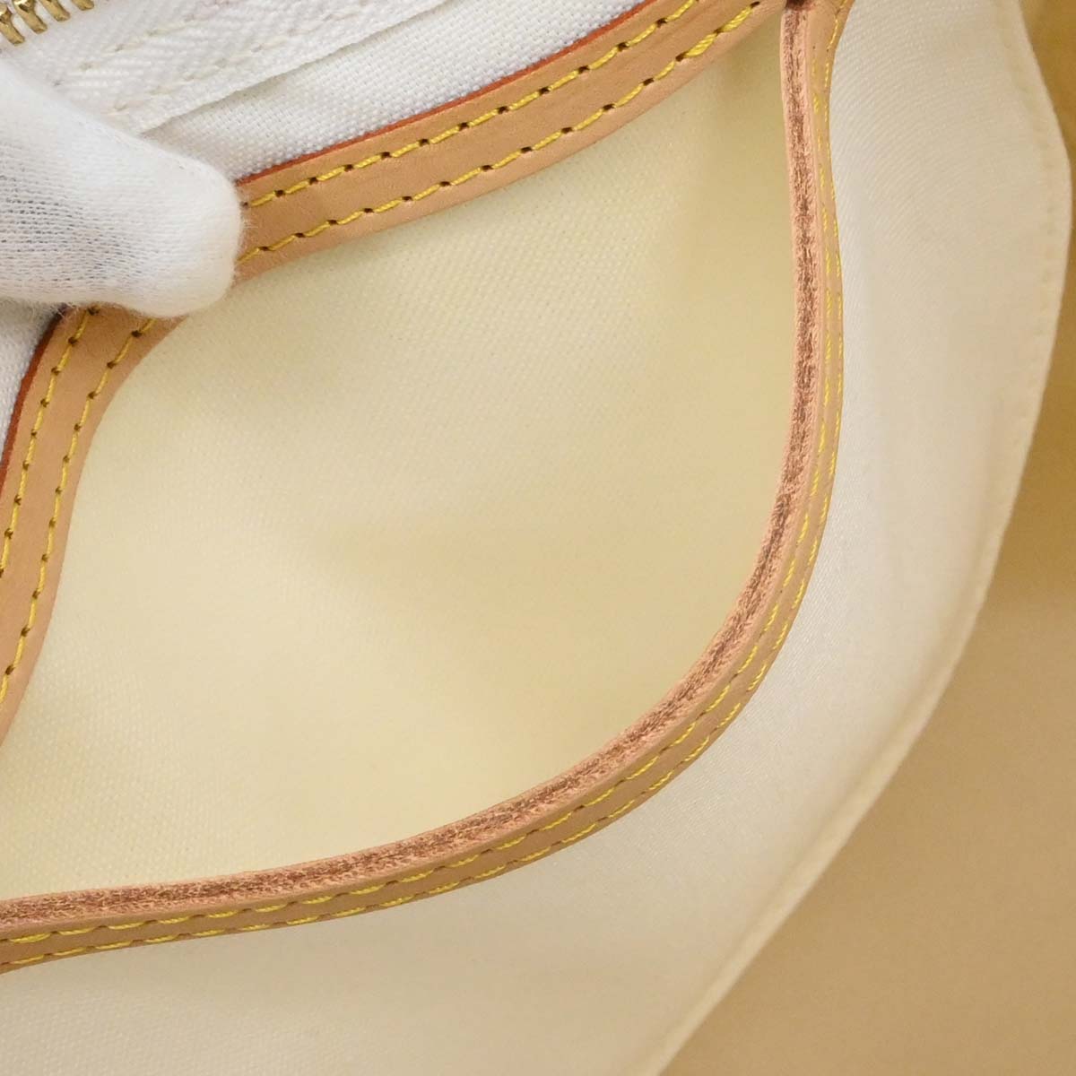 Louis Vuitton White Monogram Watercolor Speedy 35 Handbag M95752