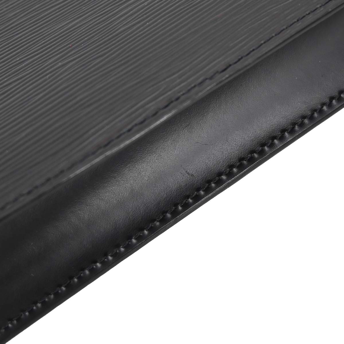 Louis Vuitton Black Epi Pochette Serie Dragonne Clutch Bag M52612