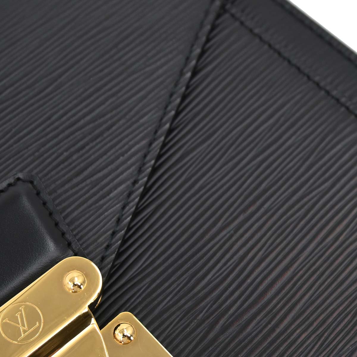 Louis Vuitton Black Epi Pochette Serie Dragonne Clutch Bag M52612