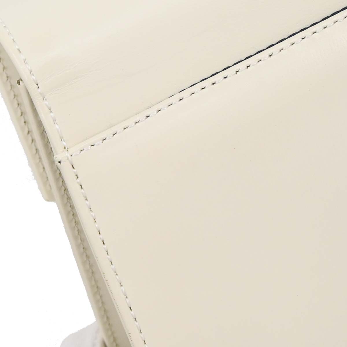 Yves Saint Laurent White Leather Handbag