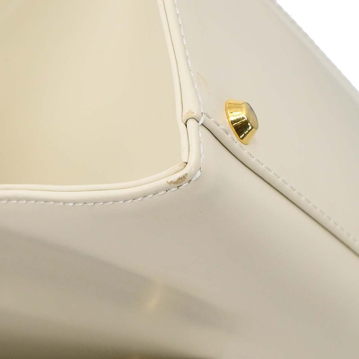 Yves Saint Laurent White Leather Handbag