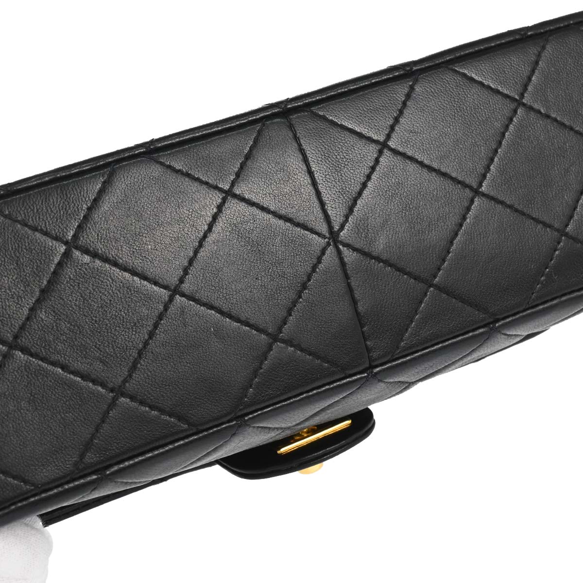 Chanel 1997-1999 Black Lambskin Classic Square Flap Shoulder Bag 20