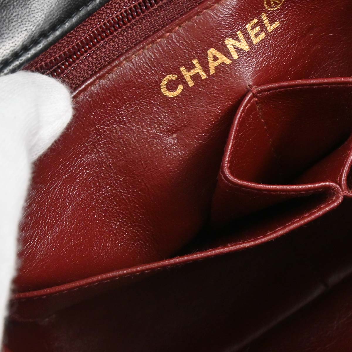 Chanel 1997-1999 Black Lambskin Classic Square Flap Shoulder Bag 20