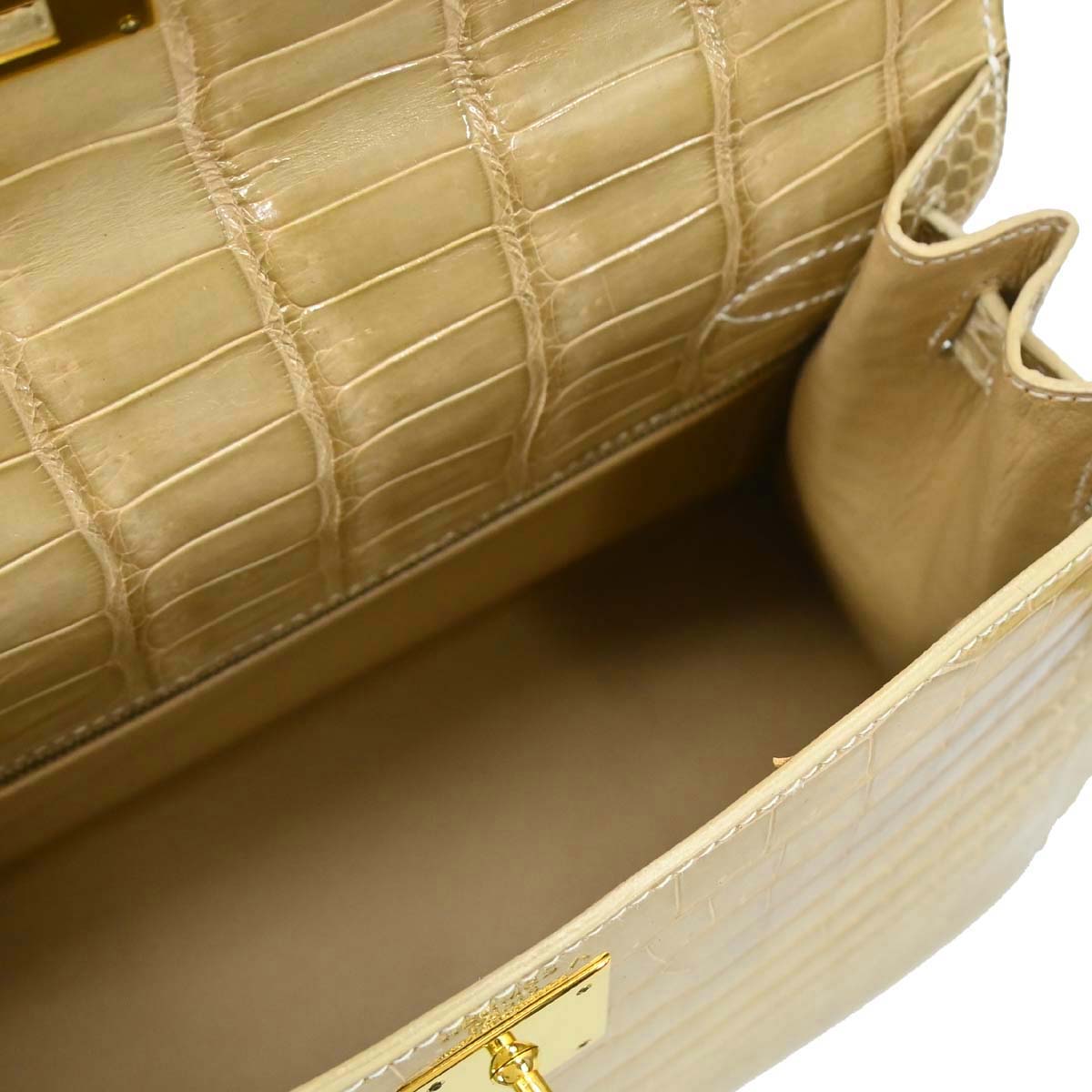 Hermes * Poussiere Porosus Lisse Kelly 28 Sellier Shoulder Handbag