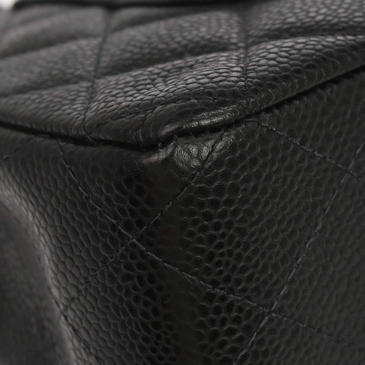 Chanel 2000-2002 Black Caviar Skin Medium Classic Double Flap Shoulder Bag