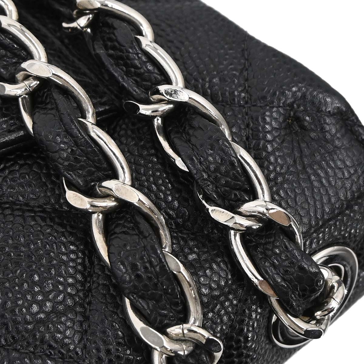 Chanel 2000-2002 Black Caviar Skin Jumbo Classic Flap Shoulder Bag