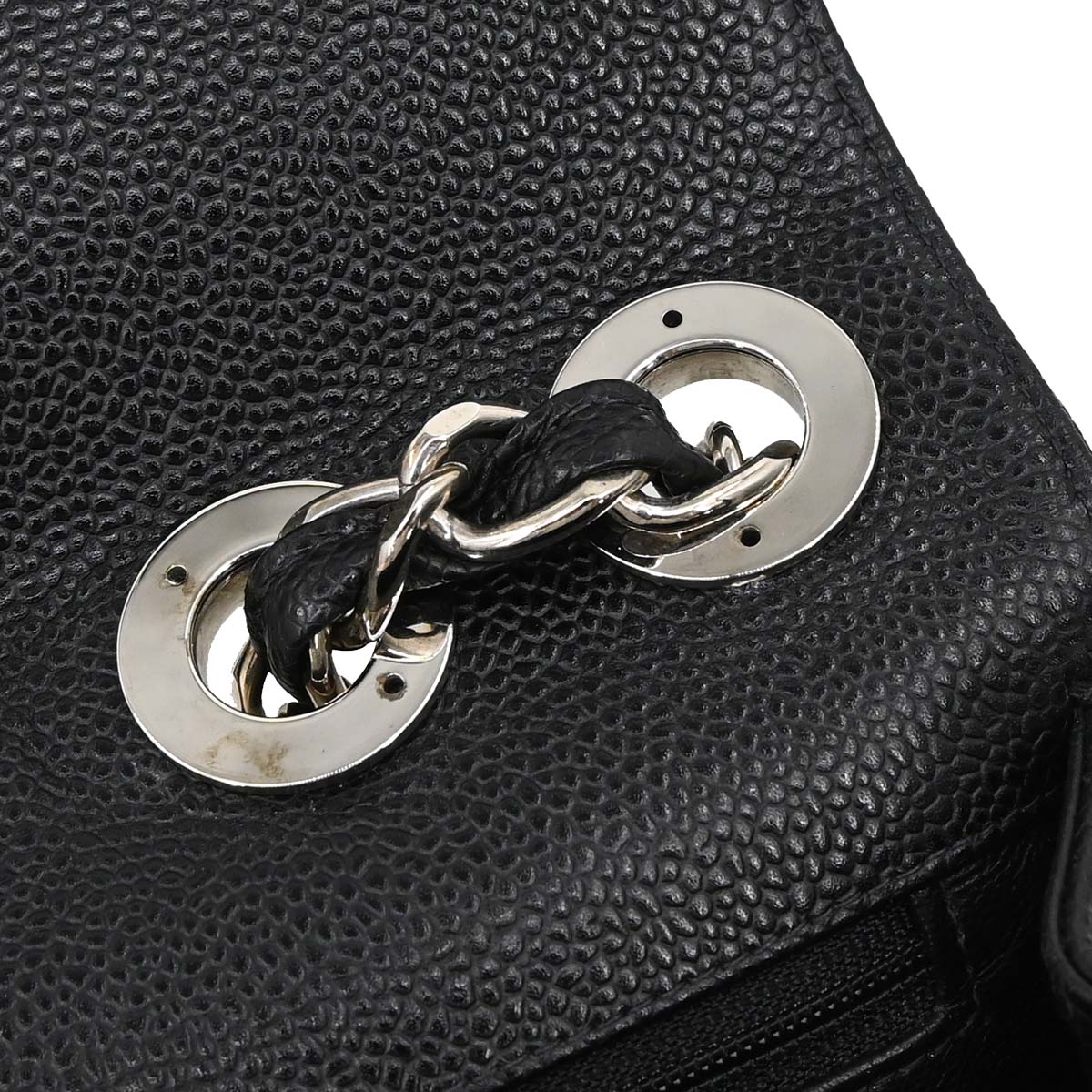 Chanel 2000-2002 Black Caviar Skin Jumbo Classic Flap Shoulder Bag
