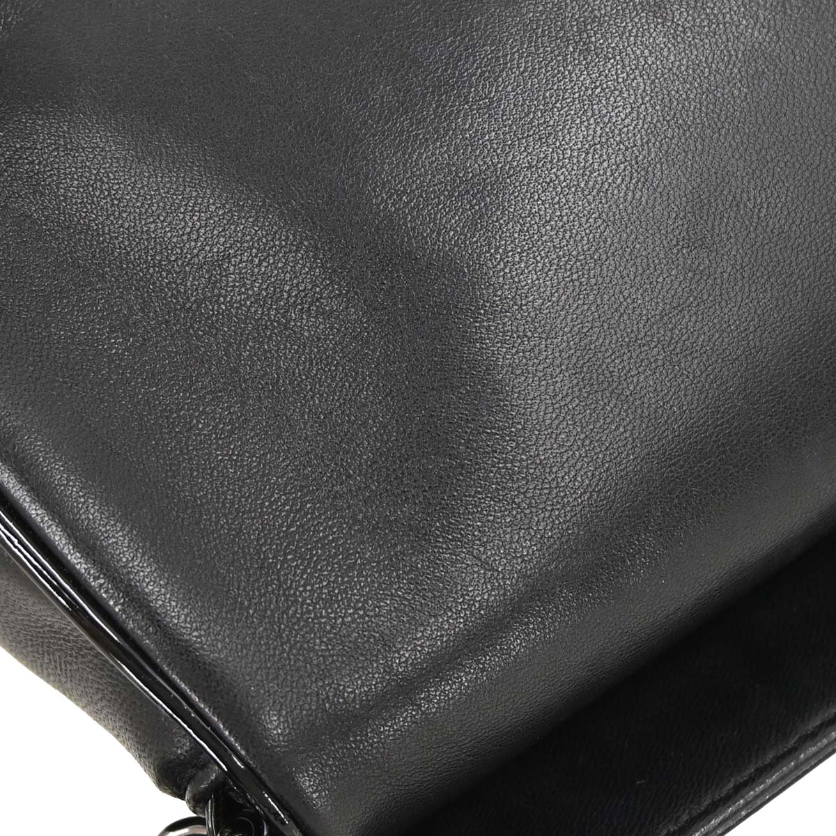 Chanel 2005-2006 Black Lambskin Choco Bar Camellia Handbag