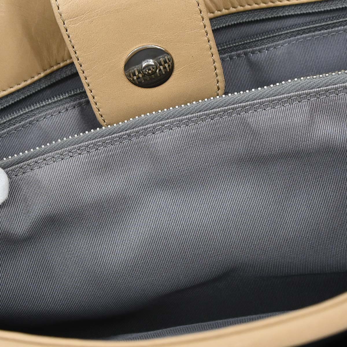 Chanel 2008-2009 Black Beige Lambskin Executive Cerf Tote Bag