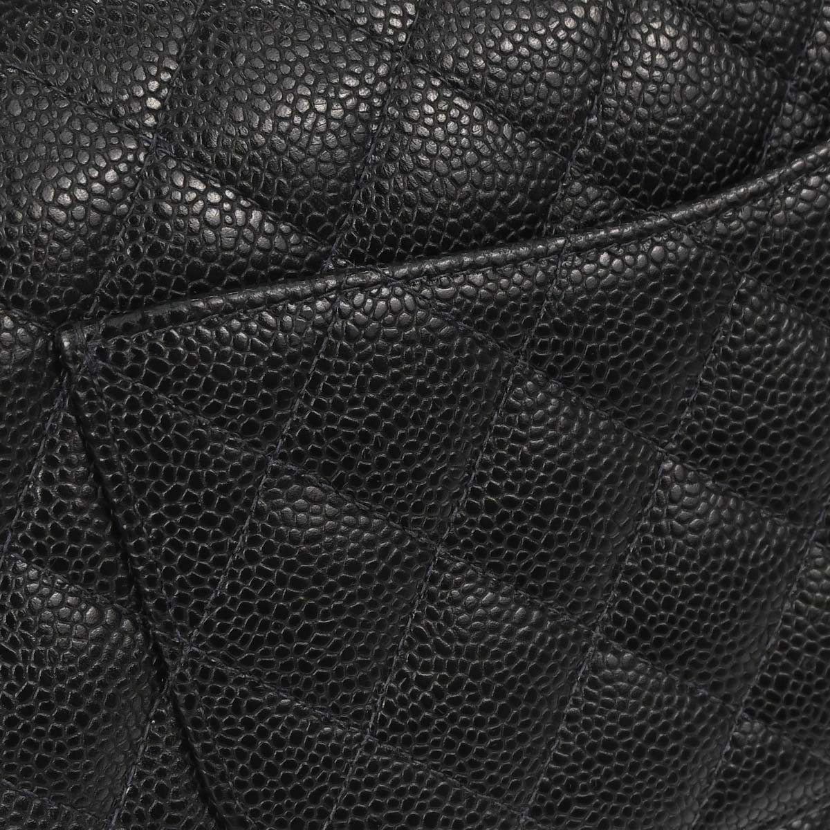 Chanel 2005-2006 Black Caviar Skin Medium Classic Double Flap Shoulder Bag
