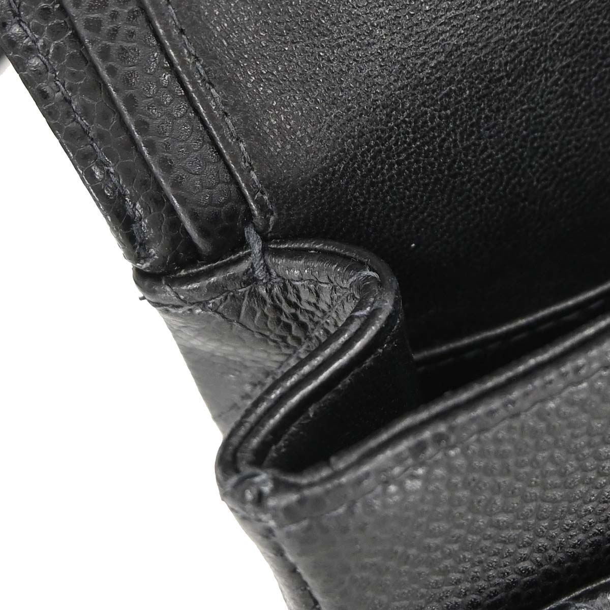 Chanel 2005-2006 Black Caviar Skin Medium Classic Double Flap Shoulder Bag