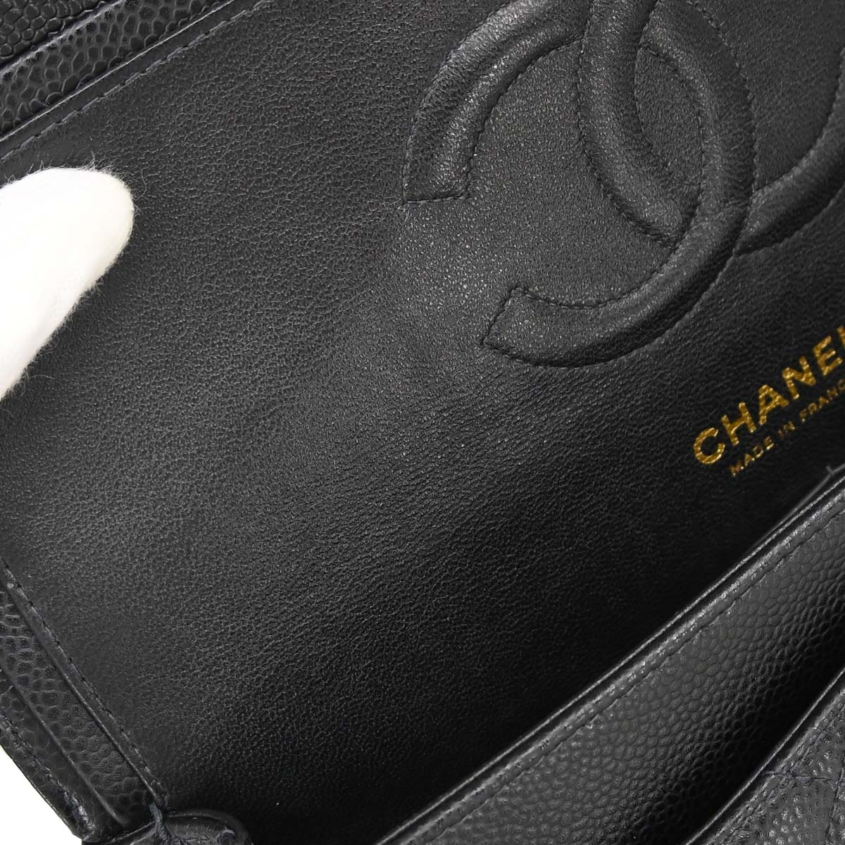Chanel 2005-2006 Black Caviar Skin Medium Classic Double Flap Shoulder Bag