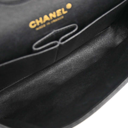Chanel 2005-2006 Black Caviar Skin Medium Classic Double Flap Shoulder Bag