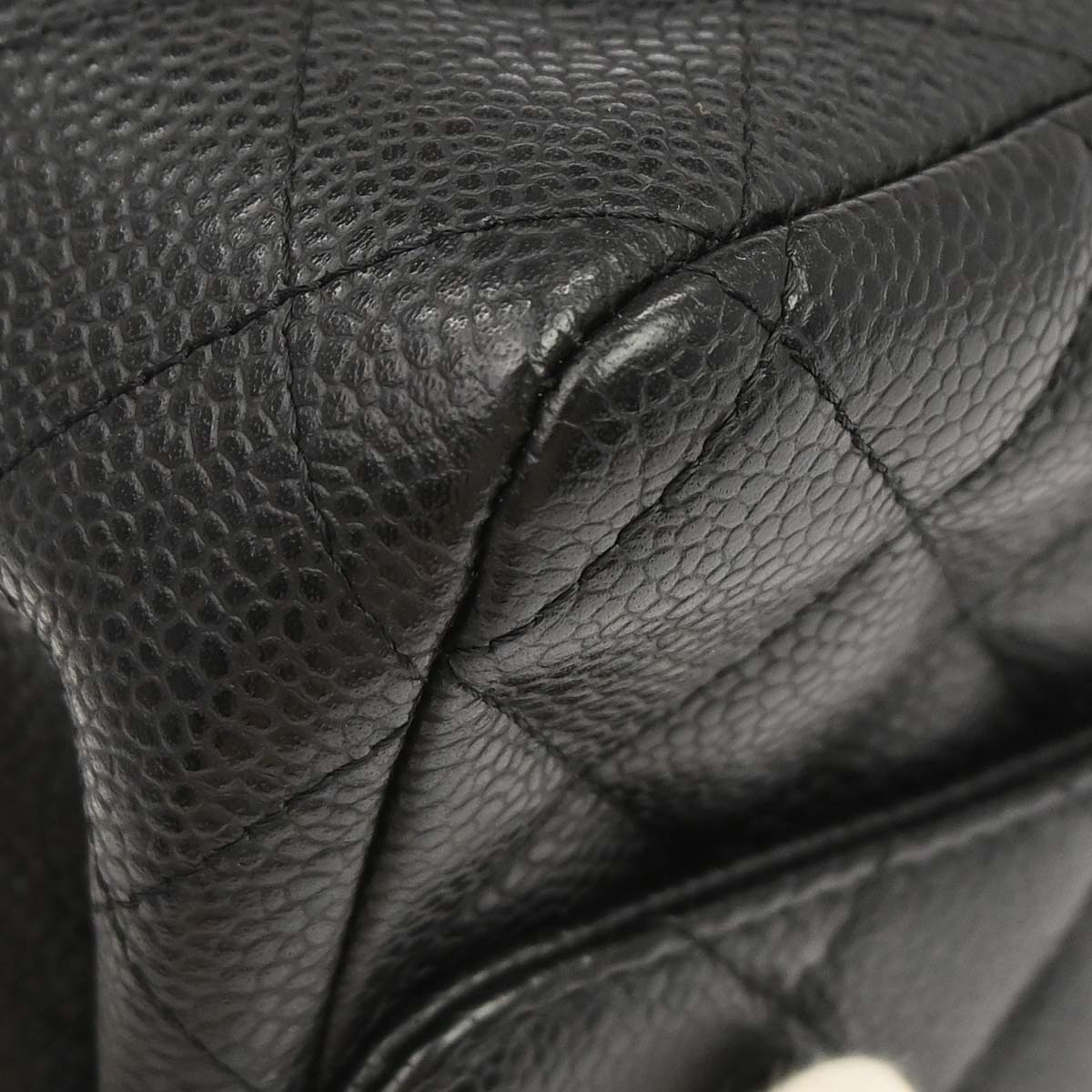 Chanel 2009-2010 Black Caviar Skin Medium Classic Double Flap Shoulder Bag