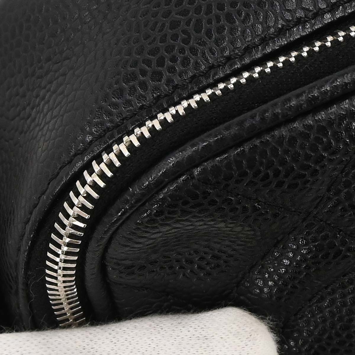 Chanel 2008-2009 Black Caviar Skin Shoulder Bag