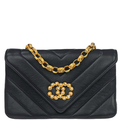 Chanel 1991-1994 Navy Lambskin Chevron Single Flap Shoulder Bag