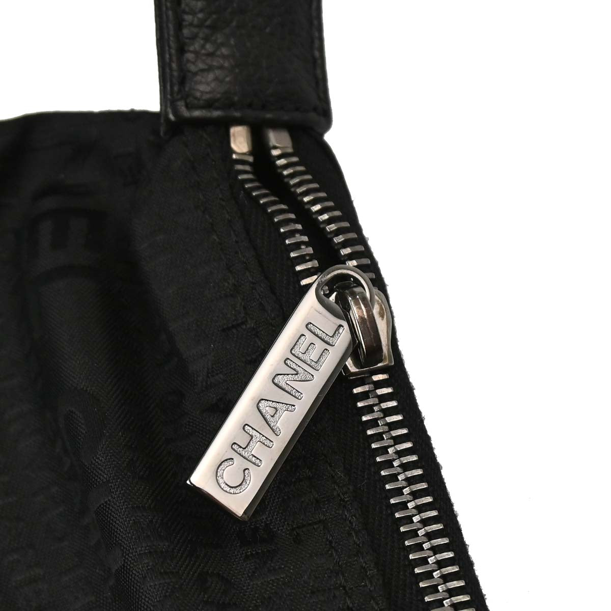 Chanel 2005-2006 Black Calfskin Mademoiselle Lock Executive Tote Bag