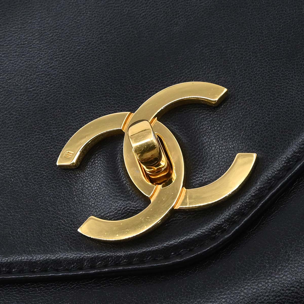 Chanel 1994-1996 Black Lambskin Shoulder Tote Bag