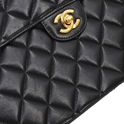 Chanel 2000-2002 Black Lambskin Jumbo Classic Flap Shoulder Bag