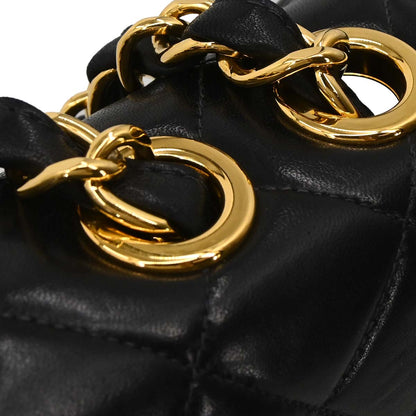 Chanel 2000-2002 Black Lambskin Jumbo Classic Flap Shoulder Bag