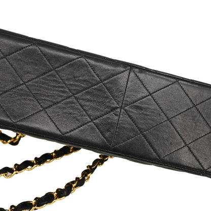 Chanel 2000-2002 Black Lambskin Jumbo Classic Flap Shoulder Bag