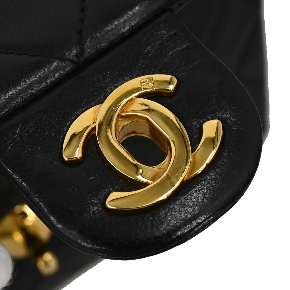Chanel 1989-1991 Black Lambskin Classic Square Flap Shoulder Bag 20