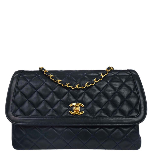 Chanel 1989-1991 Navy Lambskin Straight Flap Shoulder Bag