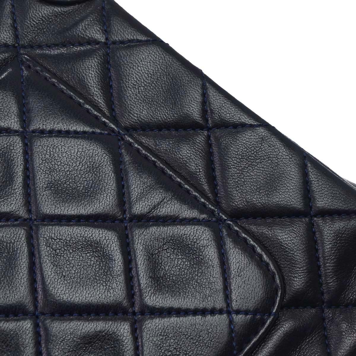 Chanel 1989-1991 Navy Lambskin Straight Flap Shoulder Bag