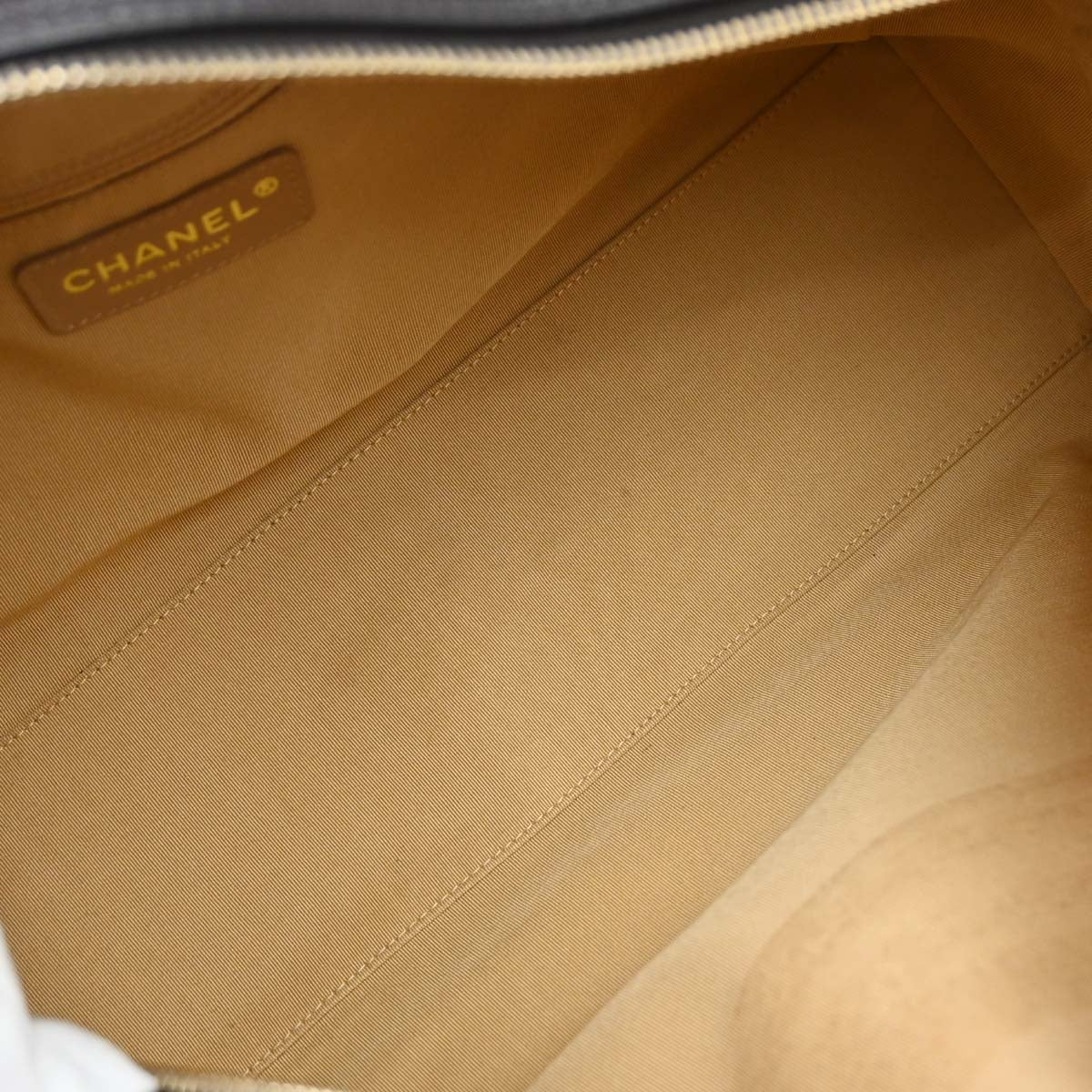Chanel 2003-2004 Brown Caviar Skin Bowling Bag 37