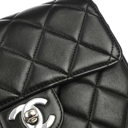 Chanel 1996-1997 Black Lambskin Handbag